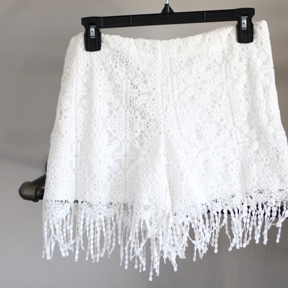 Rancho Estancia white lace shorts size medium - Picture 4 of 5
